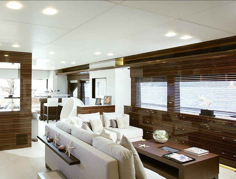 relaxing on the Tamsen Yacht 