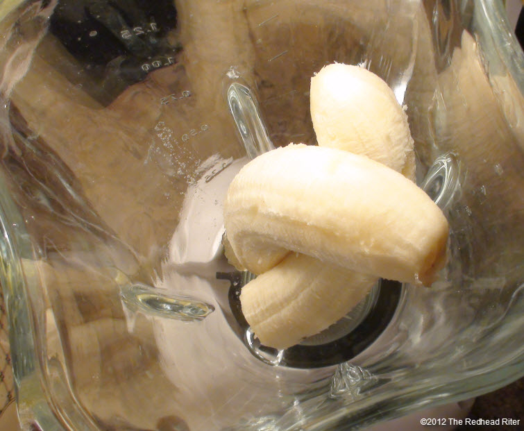 ripe bananas blender for milkshake 2