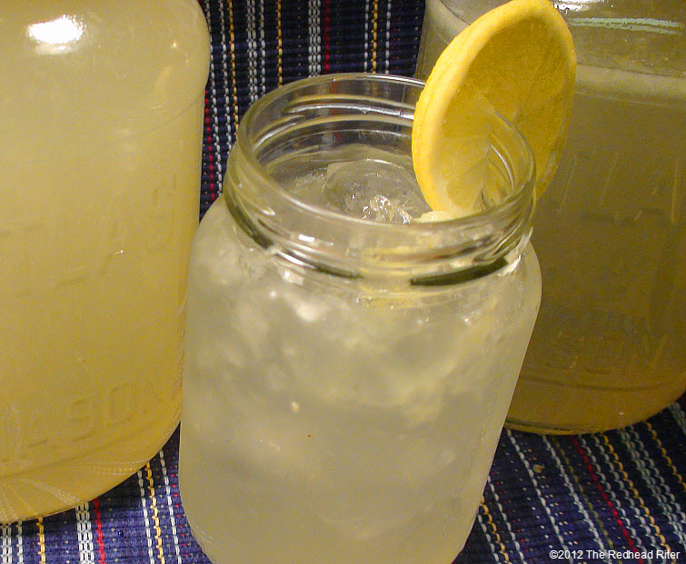 Best Old Fashioned Homemade Lemonade 11