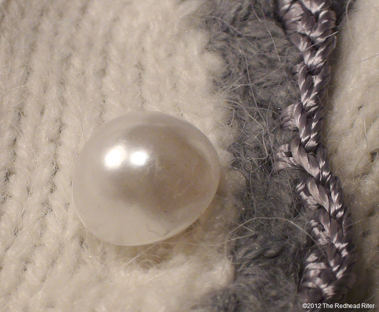button pearl no holes white