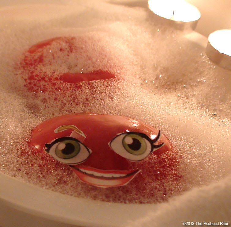 naked tomato couple bubble bath 10