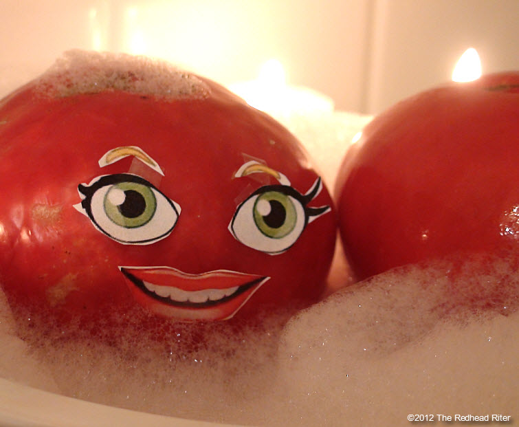 naked tomato couple bubble bath 3