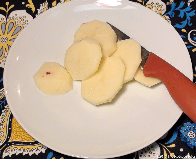 Country Stewed Potatoes slicing red potato