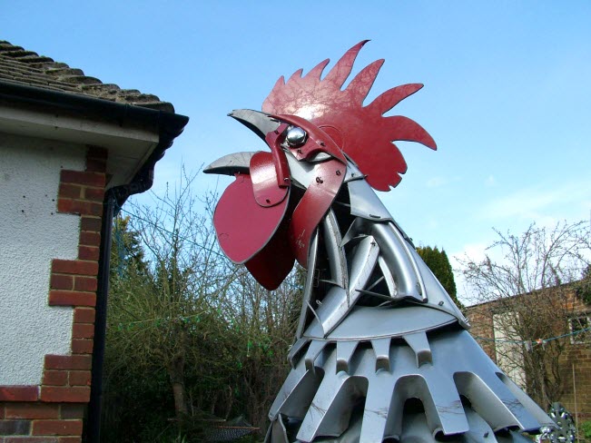 rooster Car Part Art - Old Recycled Hubcaps Into Awesome Sculptures